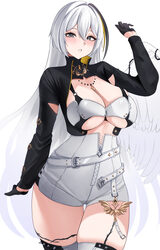1girl absurdres belt black gloves black streaks blonde streaks blush breasts cleavage commentary crop top english comme…